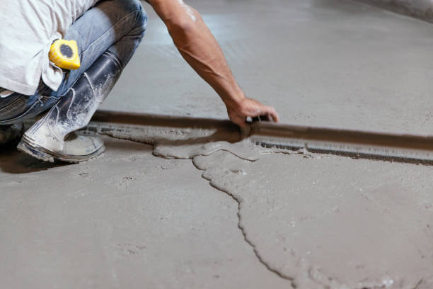 Best Concrete Driveway Installation  in Endwell, NY